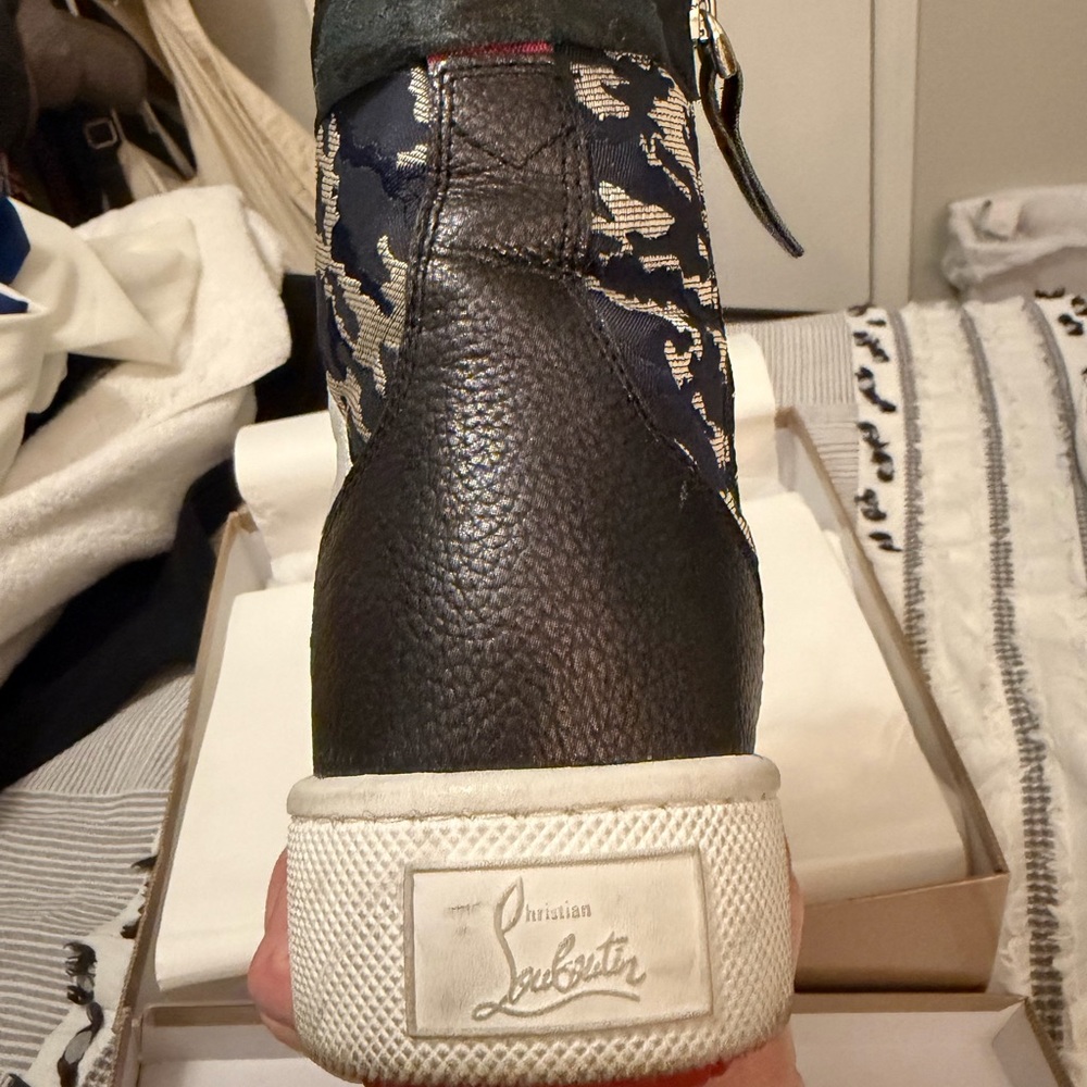 Louboutin studded high top sneakers sz 41 - Picture 8 of 11